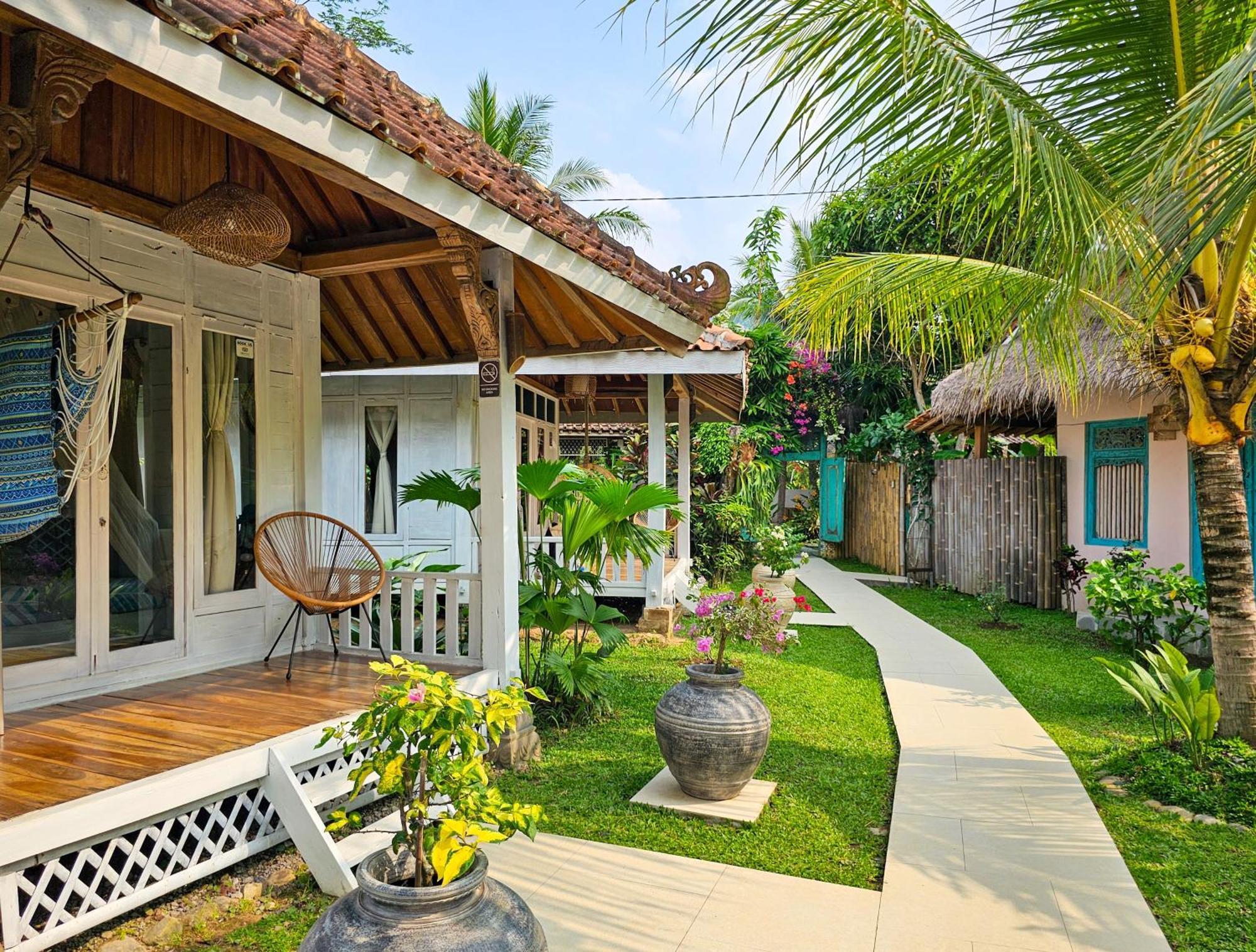 Janur Bungalow Магеланг Номер фото
