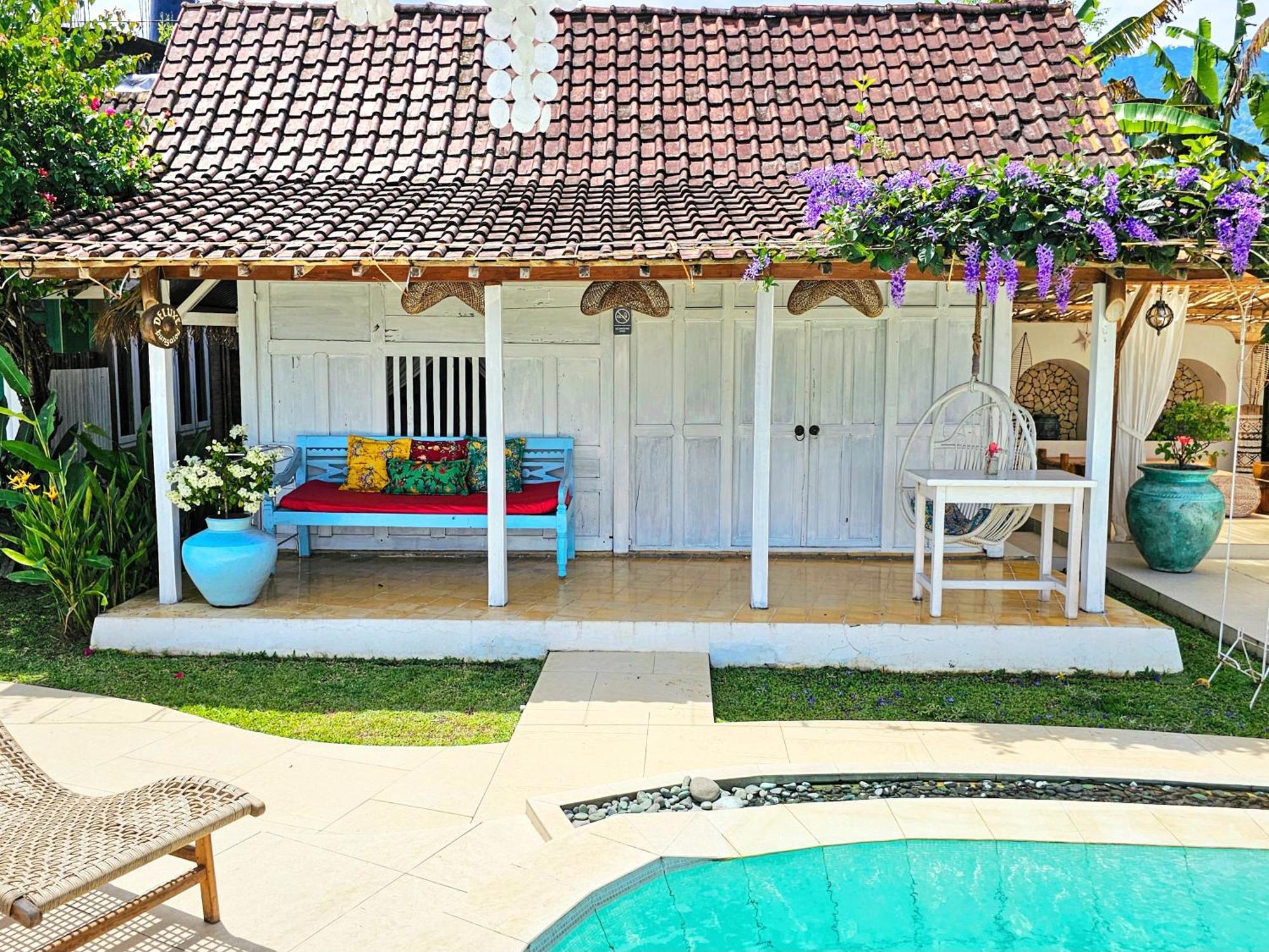 Janur Bungalow Магеланг Экстерьер фото